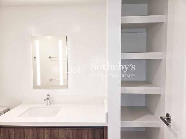 Building Photo - The Park on Keeaumoku #1310R | Honolulu, HI