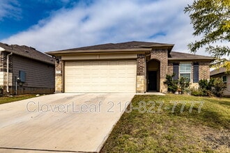 Building Photo - 825 Gerardia Ct