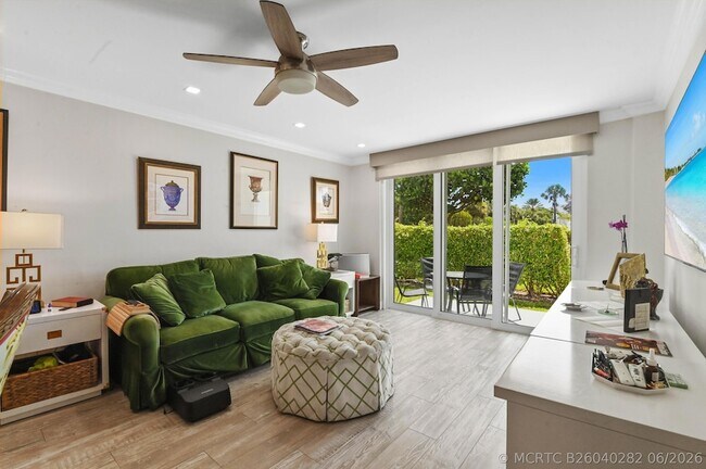 Building Photo - 2840 S Ocean Blvd