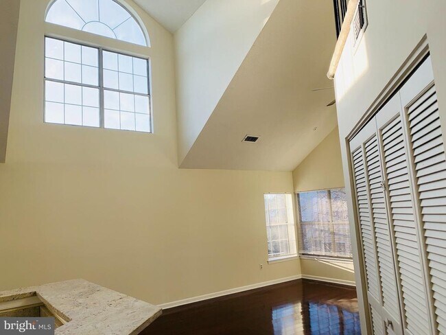 Building Photo - 14226 Bowsprit Ln