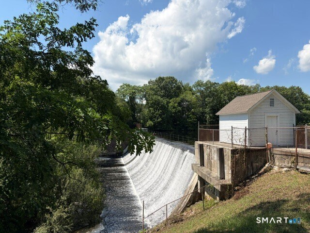 Building Photo - 157 Samp Mortar Dr