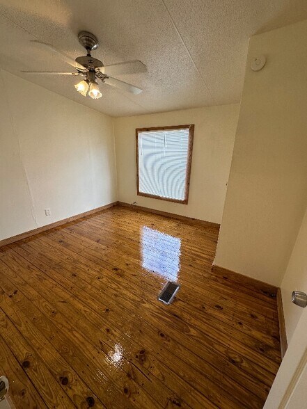 Building Photo - 10025 Wrangler Wy