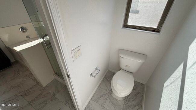 Building Photo - 3805 E Santa Fe Ln