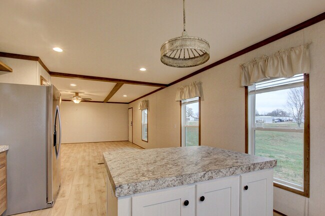 Building Photo - 295 Seays Rd