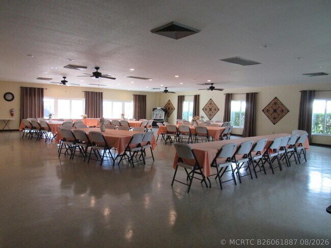 Building Photo - 5780 Fernley Dr