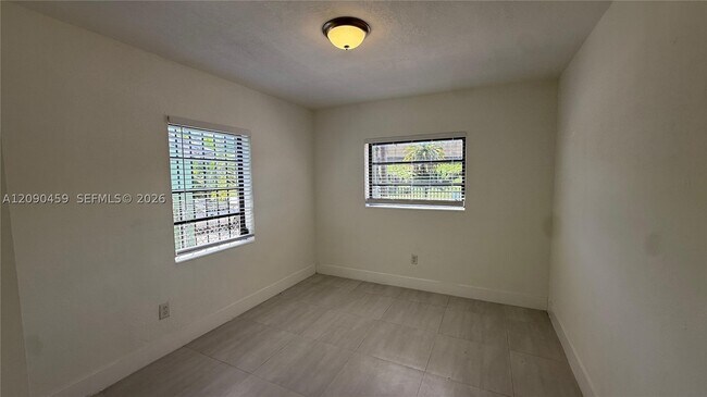 Building Photo - 8125 NW 6th Ct