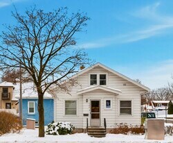 Building Photo - 304 Losey Blvd S