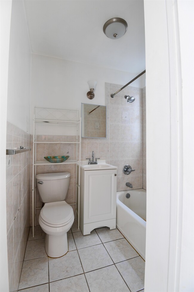 Building Photo - 153 Sterling Ave