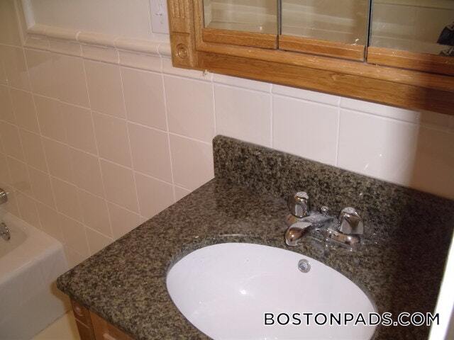 Building Photo - 315 Huntington Ave