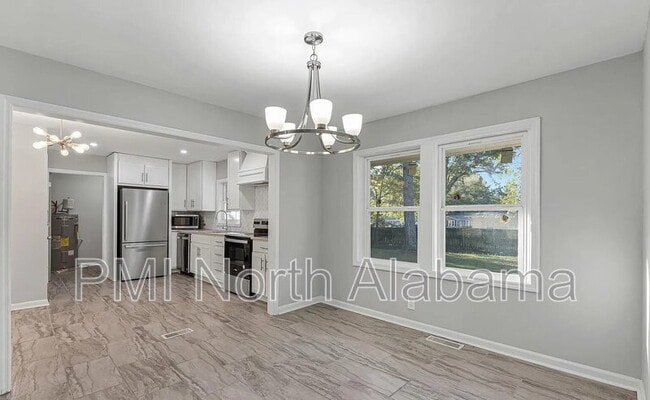 Building Photo - 3901 Vogel Dr NW