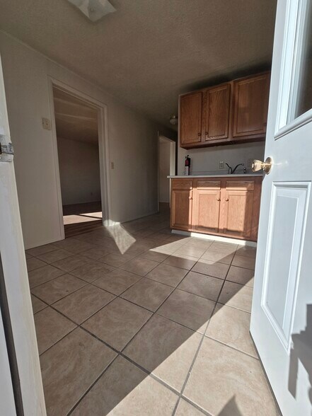 Building Photo - 168 Sackett Rd