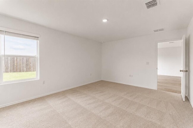 Building Photo - 2612 Schwartz Ln