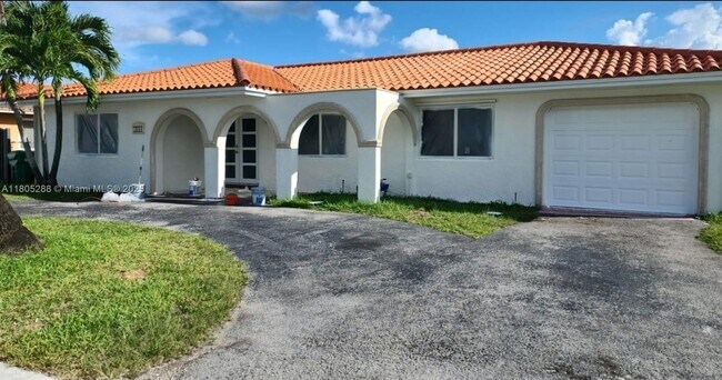 Primary Photo - 13254 SW 13th St