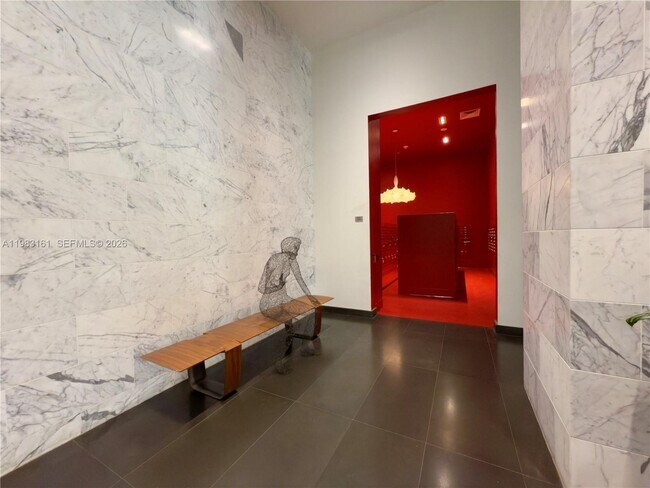 Building Photo - 1600 NE 1st Ave