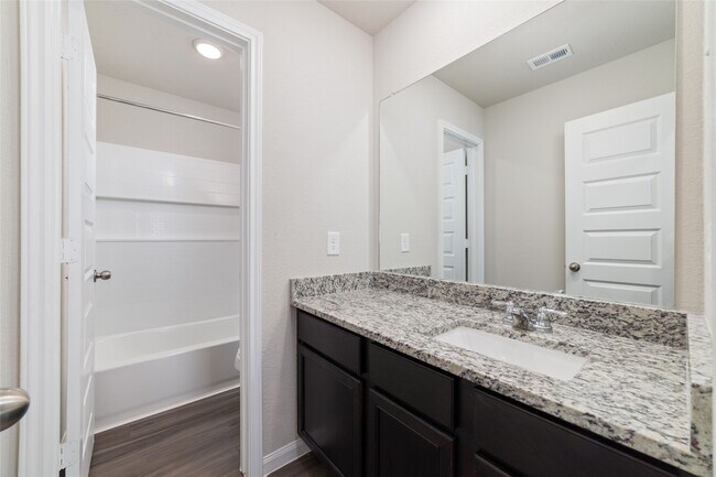 Building Photo - 2385 Tavo Trails Dr