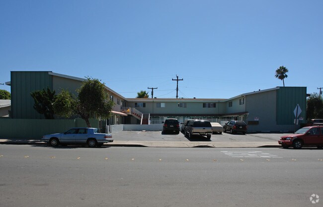 Building Photo - 1147 E Lexington Ave