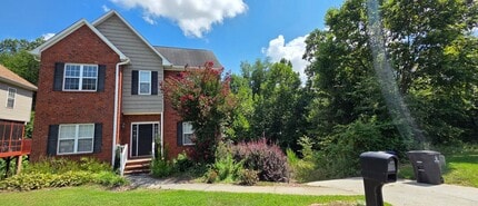 Building Photo - 4049 Clinard Ave