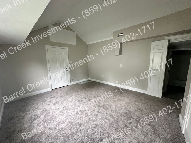 Building Photo - Spacious 3-Bedroom, 1-Bath Home with Newly...