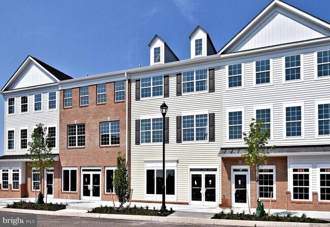 Building Photo - 200 Souders Wy