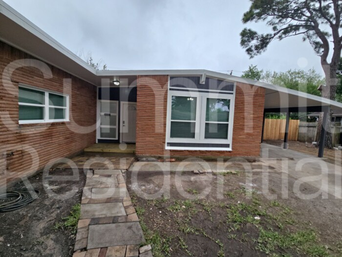 Building Photo - 6813 Hazen St