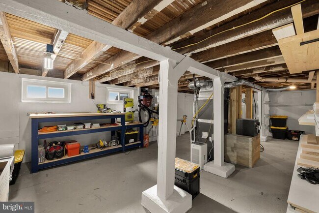 Building Photo - 4240 34th St