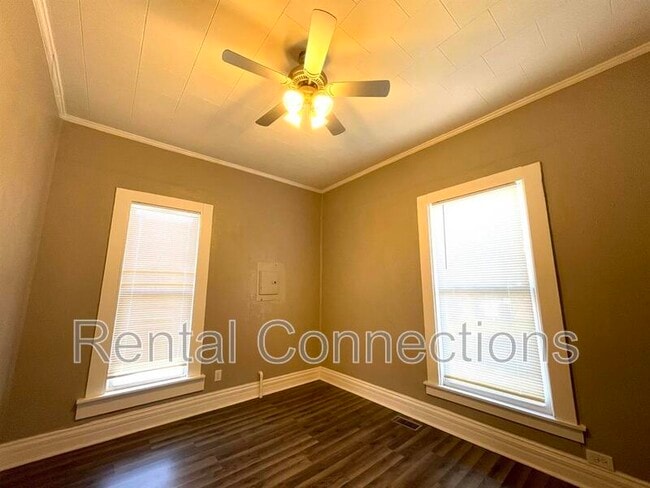 Building Photo - 300 N Bentley St