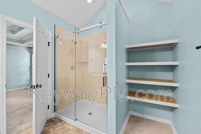 Building Photo - 811 Oshields Ct