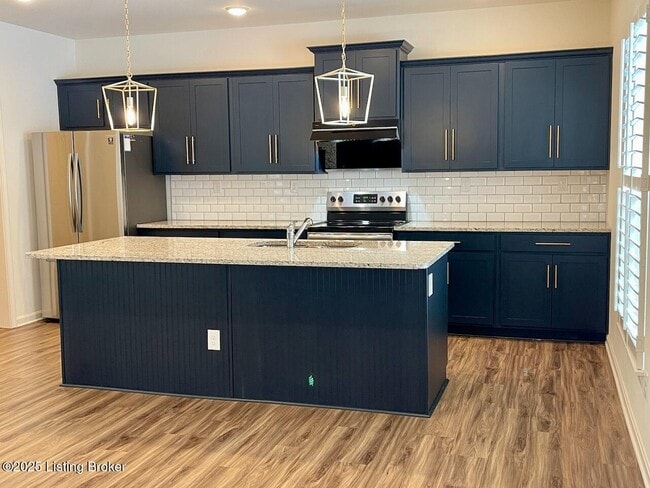 Building Photo - 12013 Cascade Falls Trl