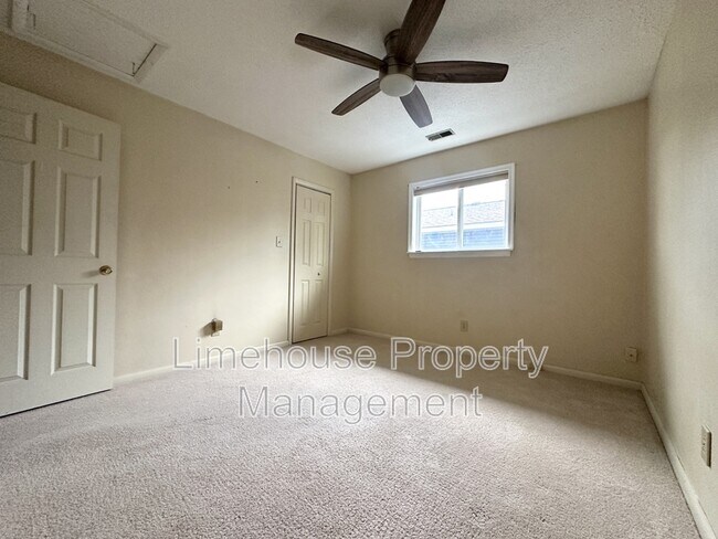 Building Photo - 737 W Ocean View Ave