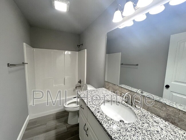 Building Photo - 3661 Ambrosia Ln