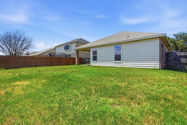 Building Photo - 1113 Beaverwood Ln