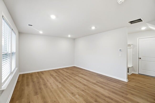 Building Photo - Brand-new three-story townhome in the University area at Senata at Research Park!