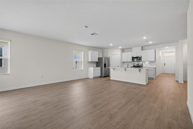 Building Photo - 2893 House Finch Rd