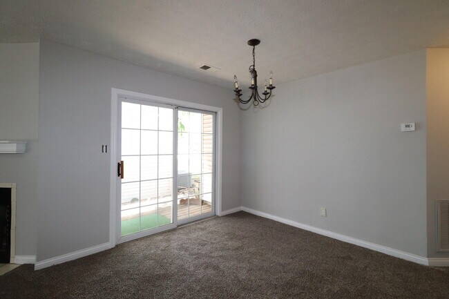 Building Photo - 149 Allison Cir