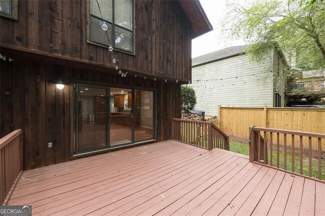 Building Photo - 1125 Trailmore Dr