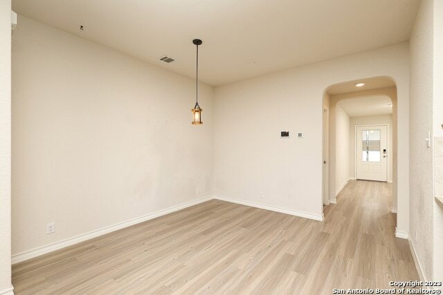 Building Photo - 325 Colbert Ferry