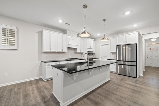 Building Photo - 2116 Curry Mdw Wy