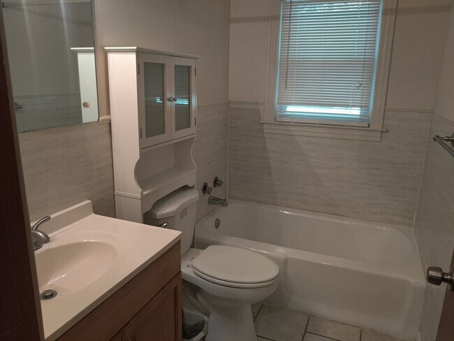 Building Photo - House with HUGE storage barn on 25 acres