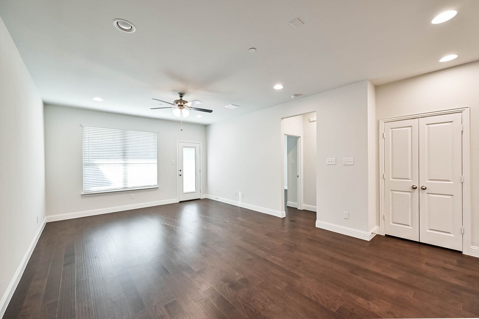Building Photo - 4252 Mingo Dr