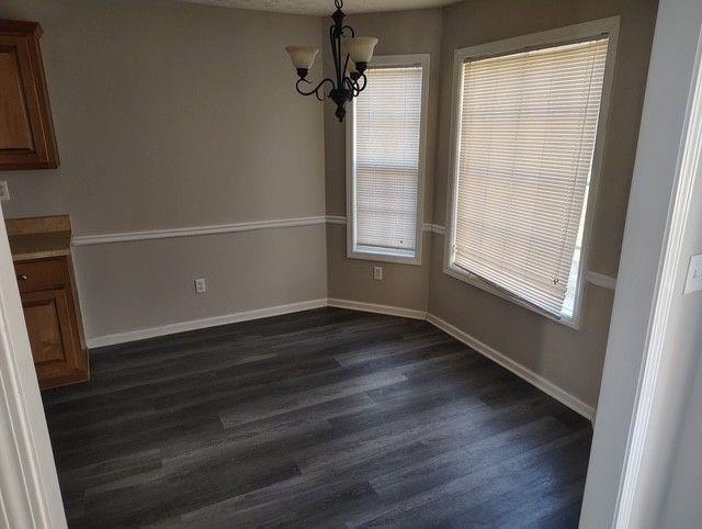 Building Photo - 85 Hollow Ct