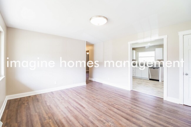 Building Photo - 3 Bedroom Ranch with Finished Basement in ...