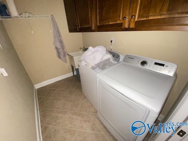 Building Photo - 275 Old Overton Dr