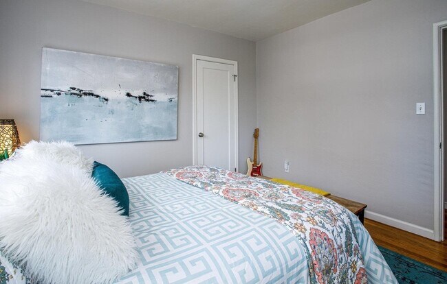 Building Photo - 599 63rd St