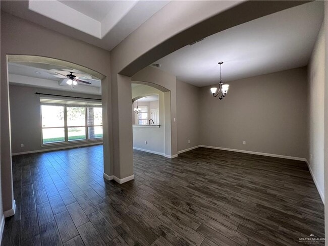 Building Photo - 5016 Escondido Pass