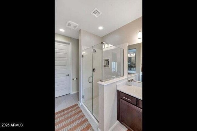Building Photo - 2090 S Dorsey Ln