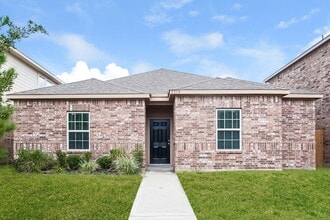Building Photo - 8119 Almera Falls Dr