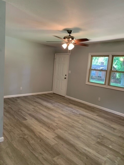 Building Photo - 907 Boyce St