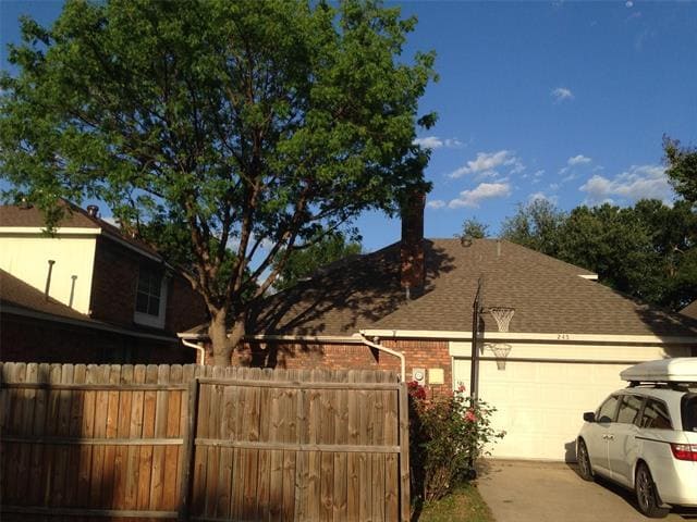 Building Photo - 245 Tanbark Cir