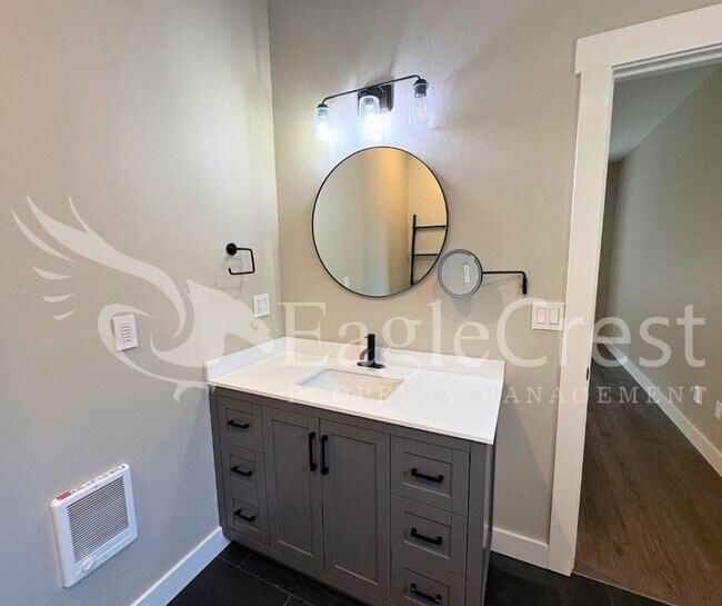 Building Photo - Contemporary Home With A Covered Patio & Quartz Countertops