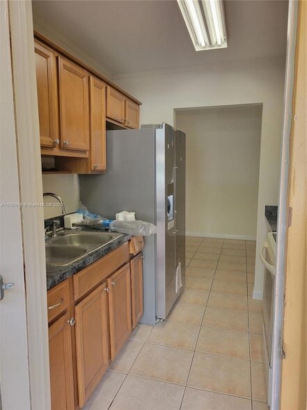 Building Photo - 8704 NW 35th St